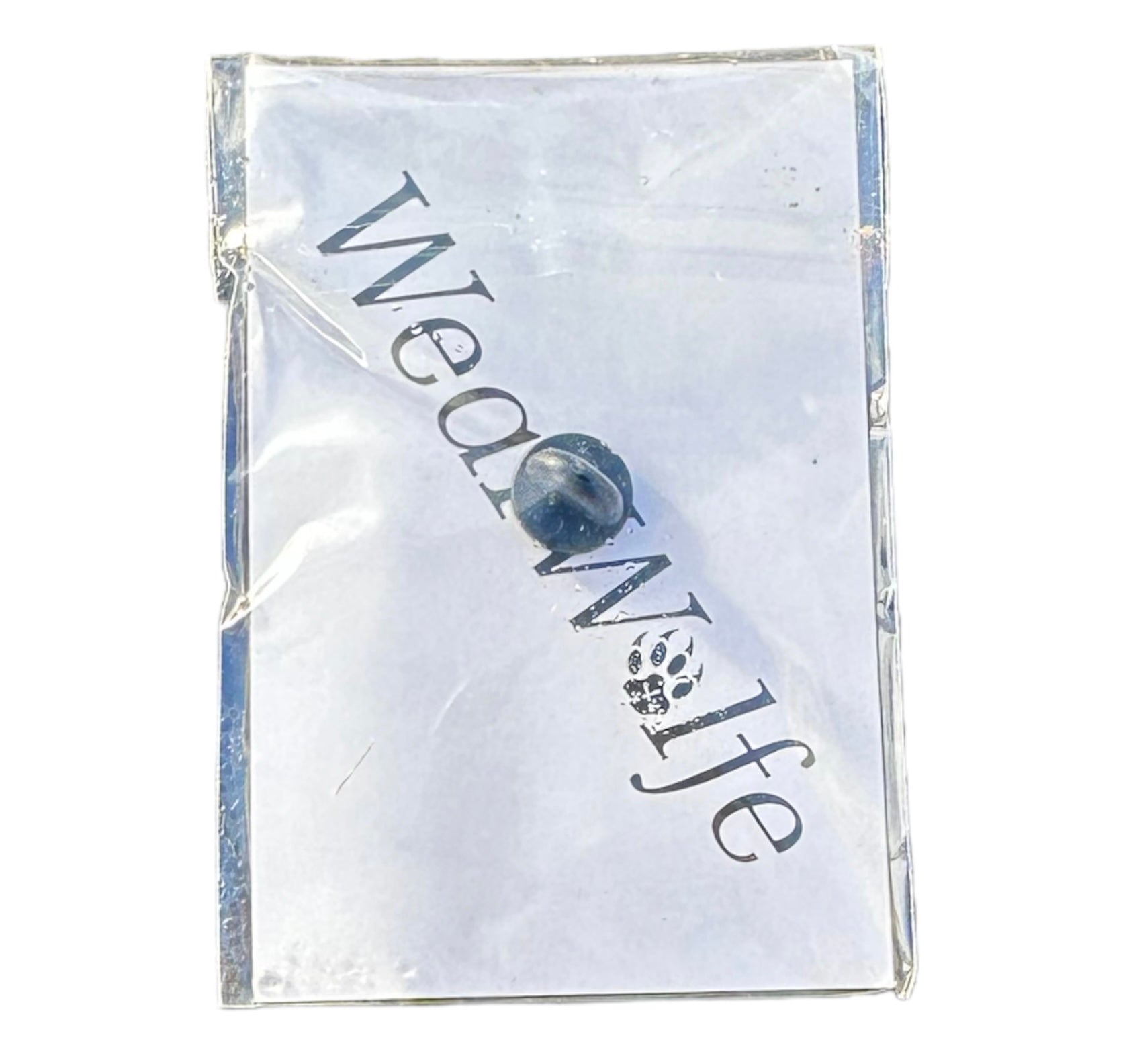 Lapel Pin *ww.Den*