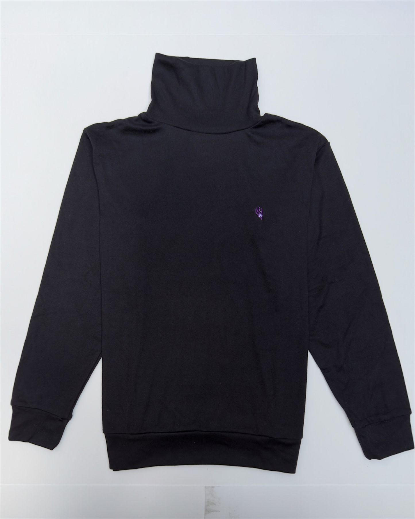 Heritage Noir Turtleneck